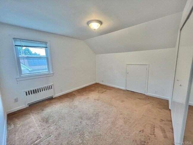 Building Photo - 7 Ferndale Pl