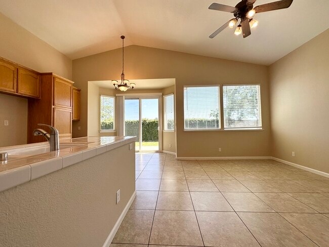 Building Photo - Beautifully Updated 3-Bedroom, 2-Bath Home...