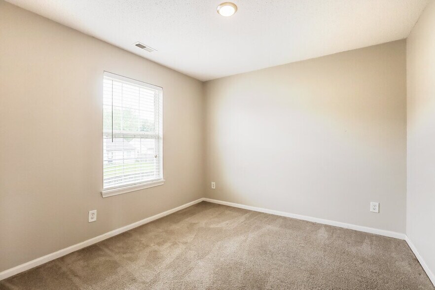 Building Photo - 6336 Long River Ln