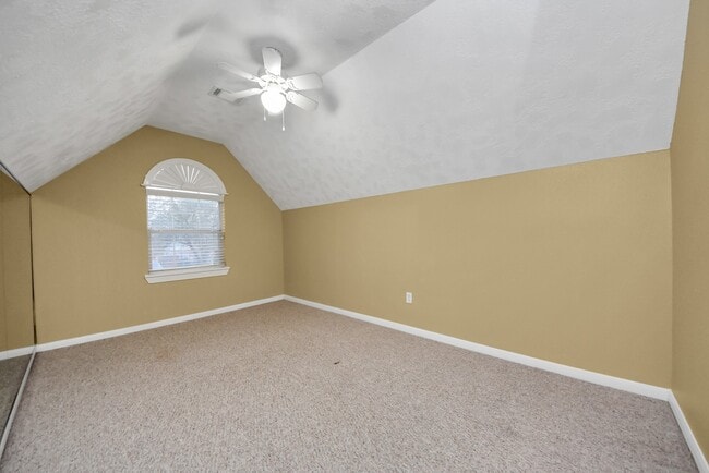 Building Photo - 12702 Silver Rod Ln