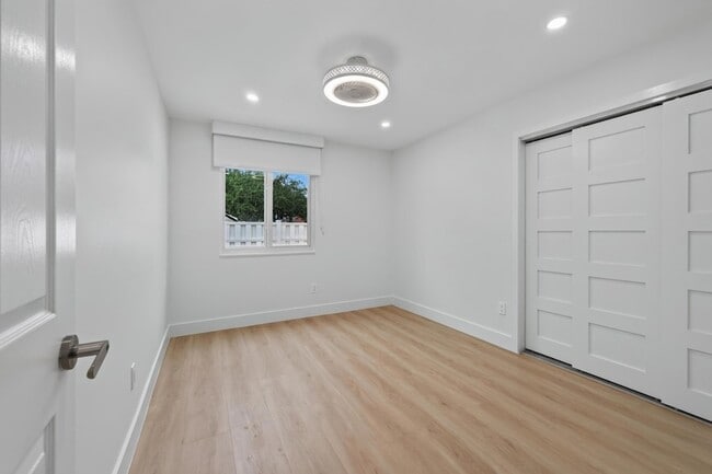 Building Photo - 1271 SW 85th Terrace