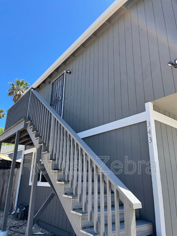 Building Photo - 343 Arlen Dr