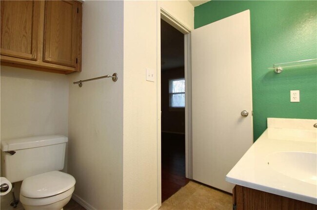 Building Photo - 3205 Blazing Star Trail