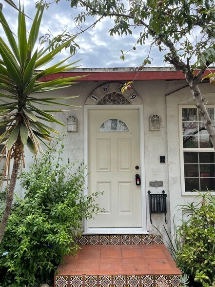 Primary Photo - 1649 Sargent Pl