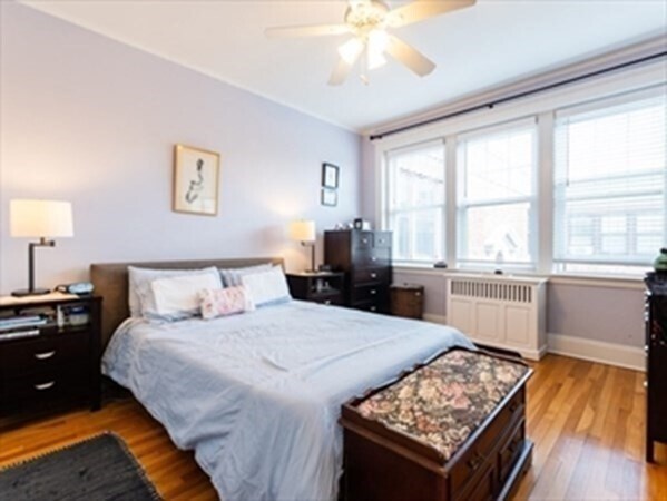 Building Photo - 400 Washington St