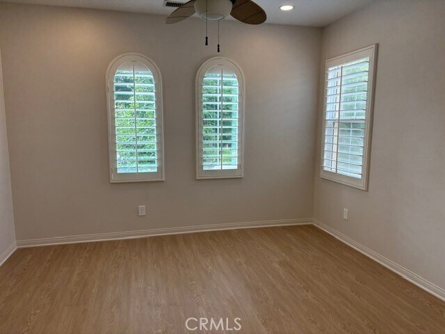Building Photo - 33 Walbert Ln
