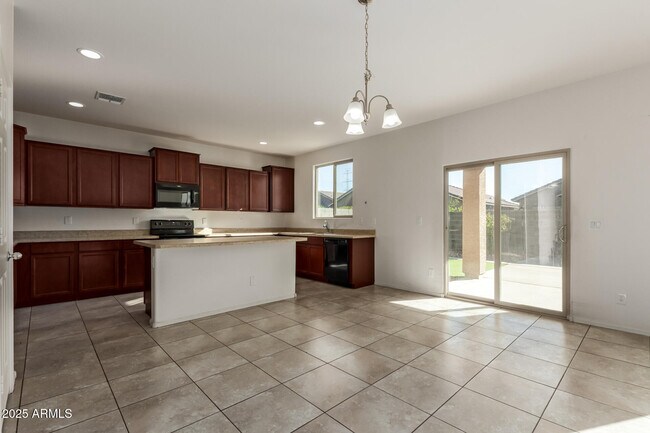 Building Photo - 11603 W Calavar Rd