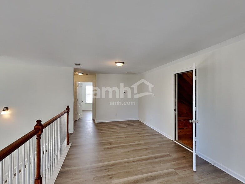 Building Photo - 2186 Gold Valley Dr