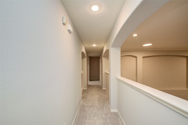 Building Photo - 6411 Hope Wood Mills Dr