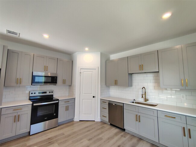 Building Photo - 3263 Sauce Pan Wy