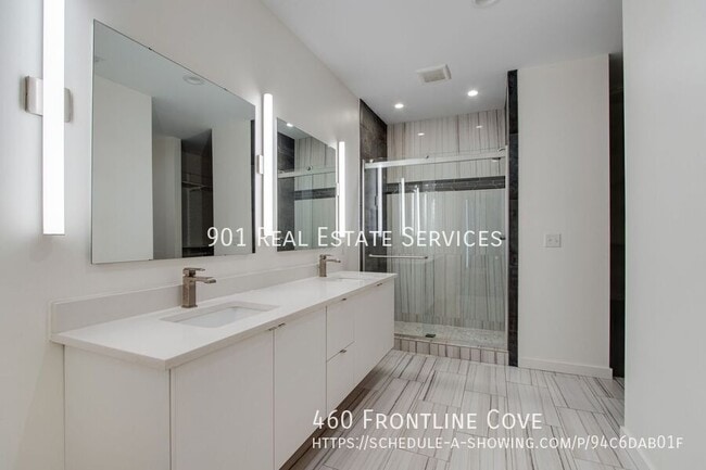 Building Photo - 460 Frontline Cove