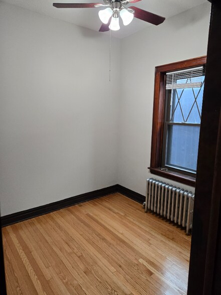 Building Photo - 6319 S Central Ave