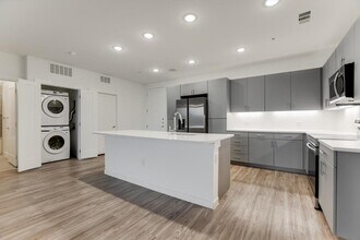 Building Photo - 4801 Springdale Rd