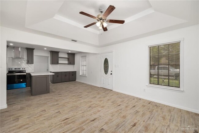 Building Photo - 3313 Queta Ave