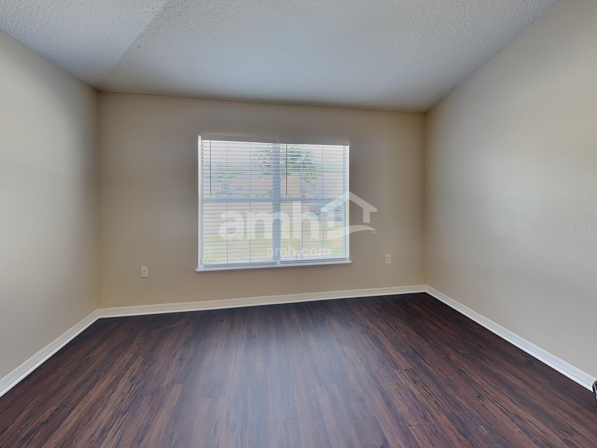 Building Photo - 5498 Cougar Park Ct