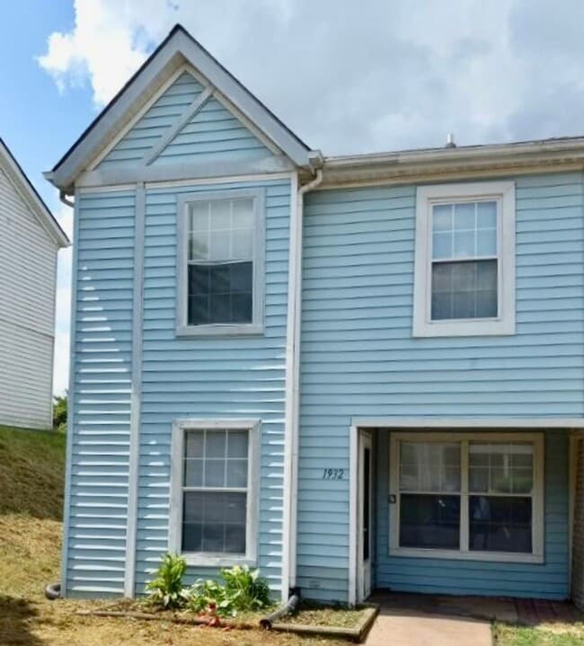 Primary Photo - Culpeper 3 bedroom Townhouse
