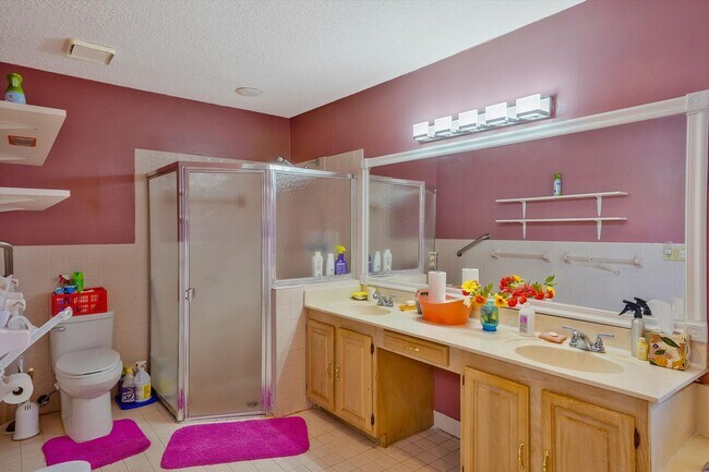 Building Photo - 13790 Paddock Dr