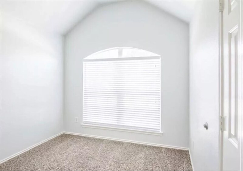 Building Photo - 1516 Gunnison Trail