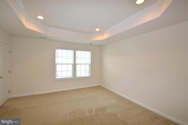 Building Photo - 42618 Drazenovich Epoch Ter