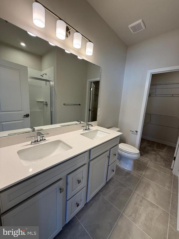 Building Photo - 4929 DUNHAVEN Dr