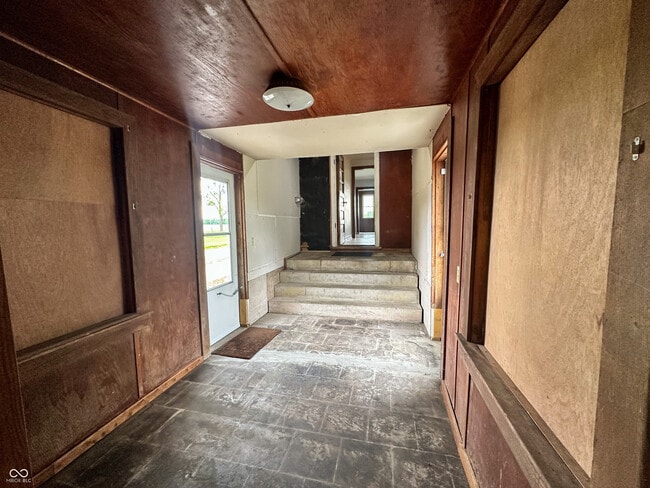 Building Photo - 4242 S Co Rd 50 W