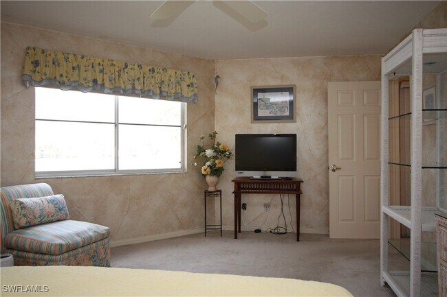 Building Photo - 2781 Citrus Lake Dr