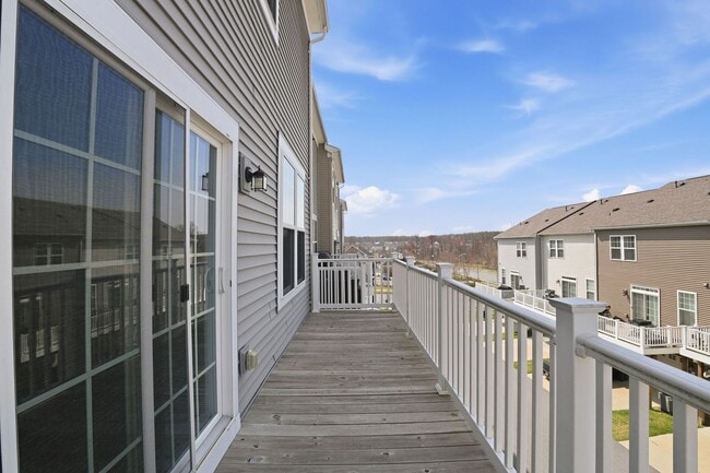 Building Photo - Experience refined, contemporary living in this nearly new residence designed for both comfort an...