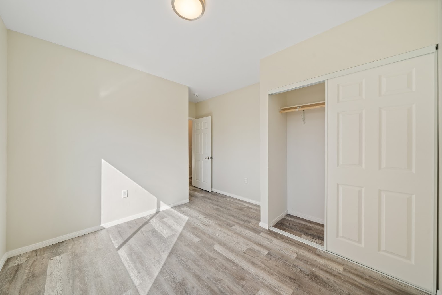 Building Photo - 328 W 51st St