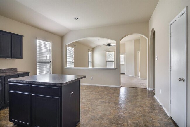 Building Photo - 11427 Barbican Court