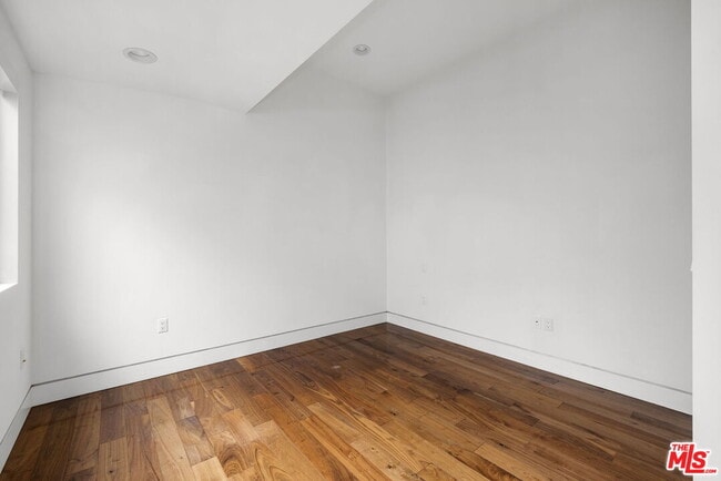 Building Photo - 11367 Elderwood St