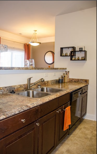 Building Photo - Eagle Harbor Apartments