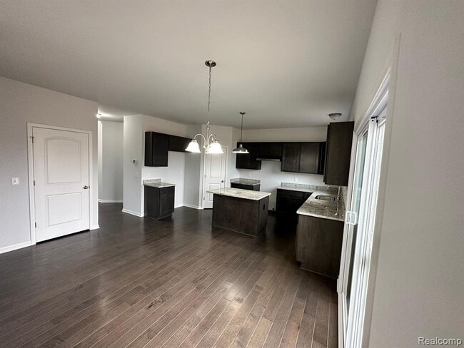 Building Photo - 55810 Worlington Ln