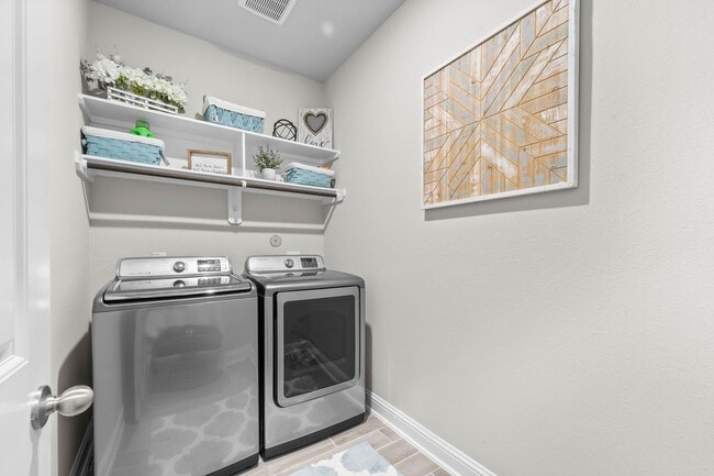 Building Photo - 15414 Greenford Glen Dr