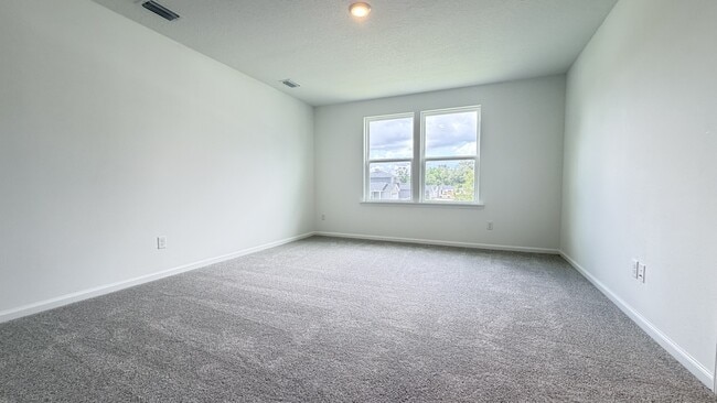 Building Photo - 6039 Oracle Ct