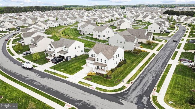 Building Photo - 712 Wallasey Dr