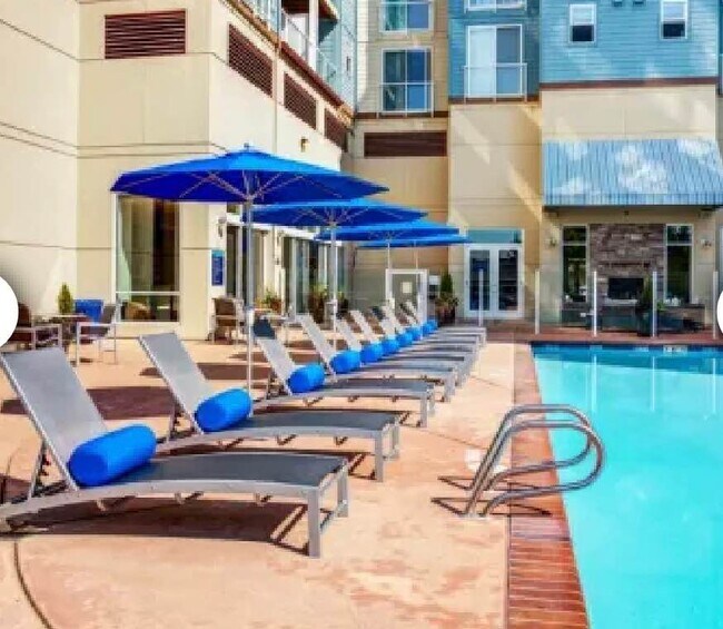 Building Photo - 2424 South 41st Street