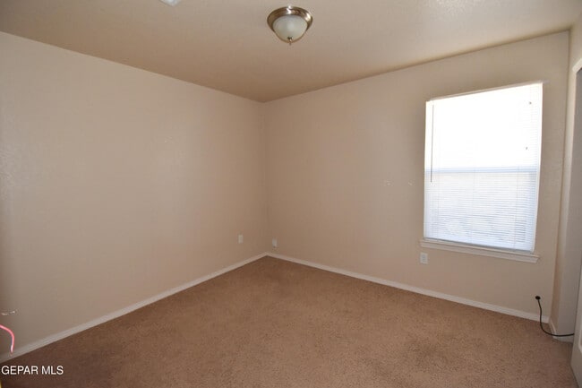 Building Photo - 7313 Brick Dust St