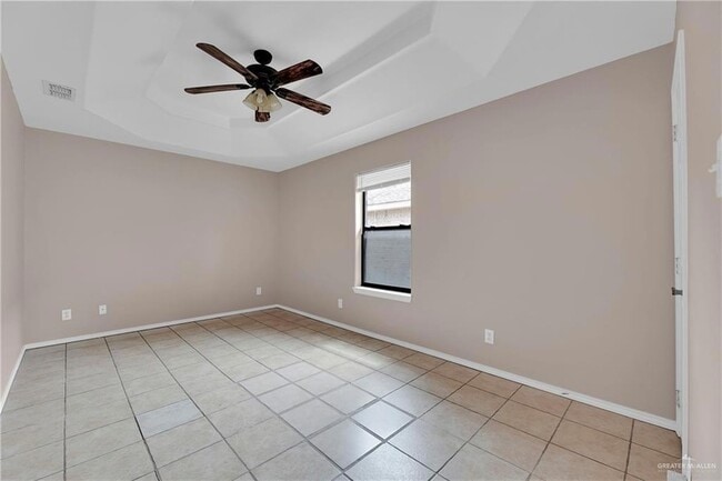 Building Photo - 1624 Tampa St