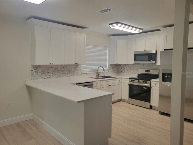 Building Photo - 6412 Wingfoot Cir
