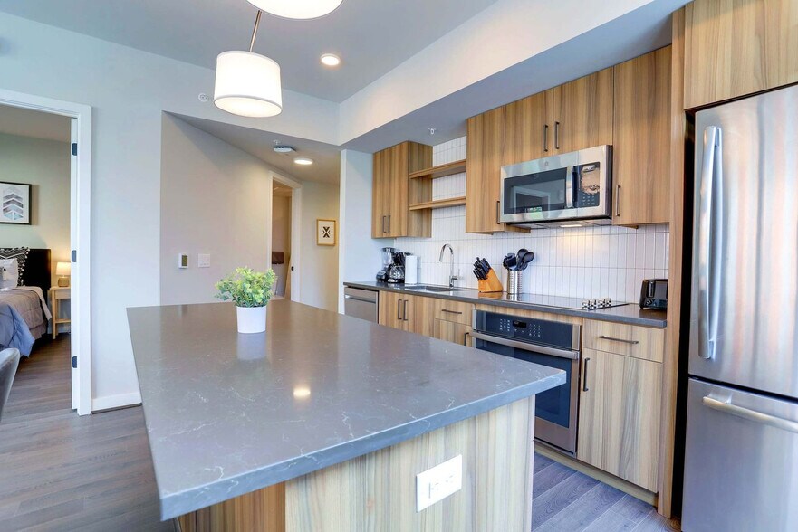 Building Photo - 1122 N Hudson St