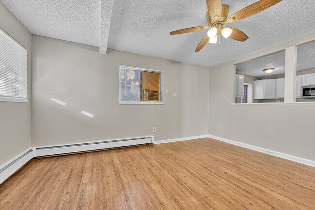 Building Photo - $1,395 — 2 bed, 1 bath renovated basement ...