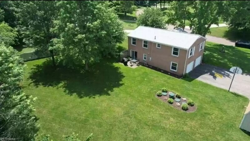 Building Photo - 1378 Devon Dr NW