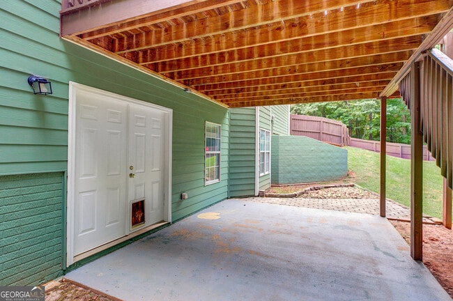 Building Photo - 75 Rock Mill Ct