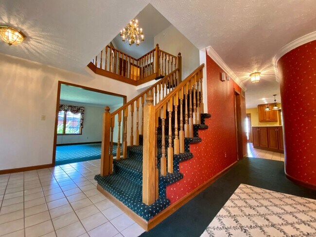 Building Photo - Available July 28th, 2026!