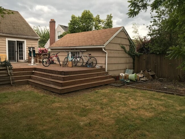 Building Photo - 4767 N Yale St