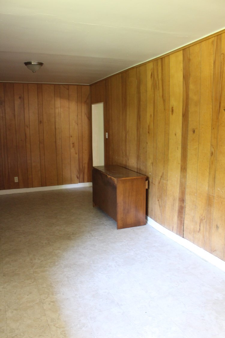 Building Photo - 320 Victoria St