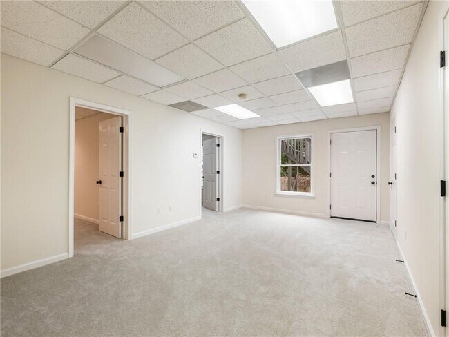 Building Photo - 10100 Barston Ct
