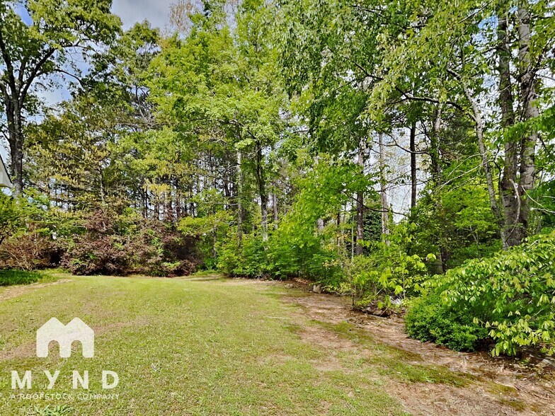 Building Photo - 1918 Tribble Crest Dr