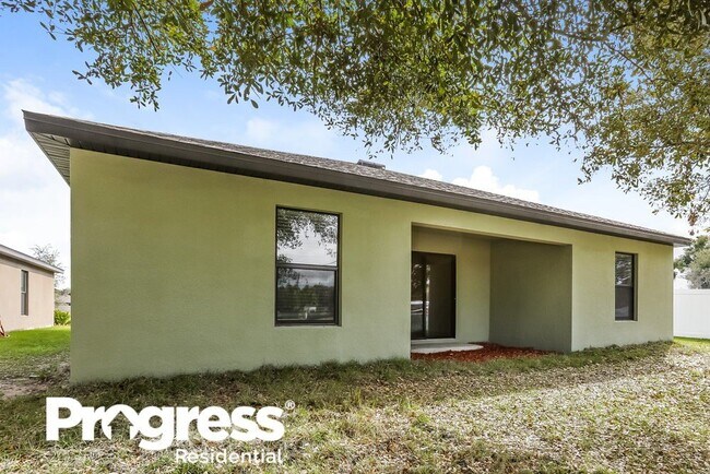 Building Photo - 2404 Bexley Dr