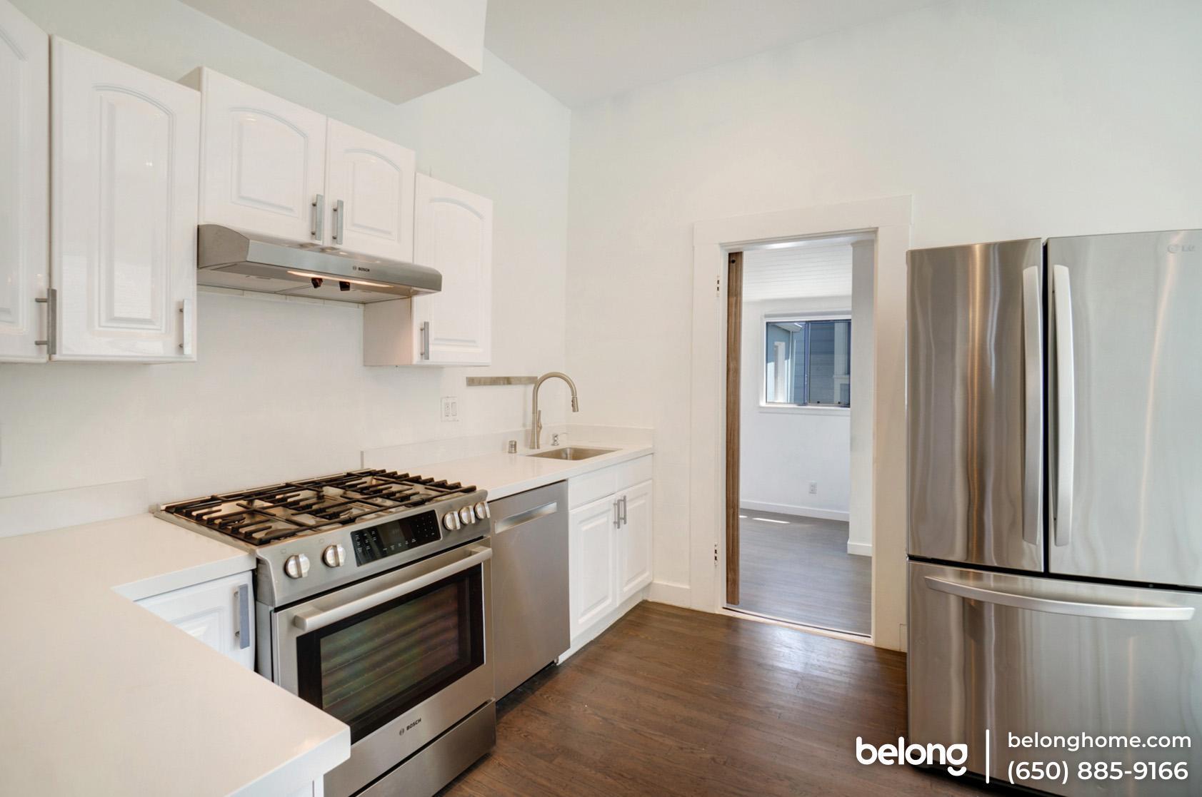 Building Photo - 1287 Sanchez St